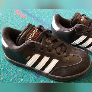 Adidas Samba 12k black